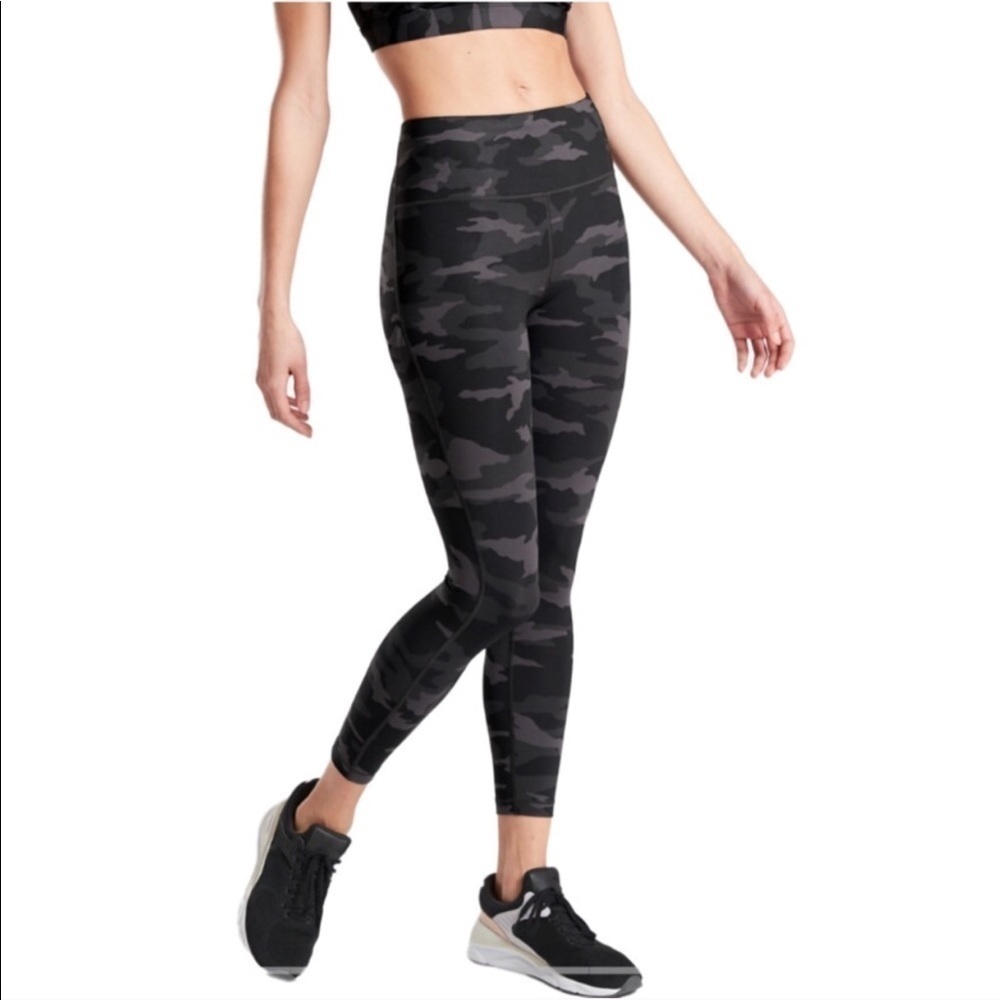 Athleta Camo Contender 7/8 Tight Leggings Black - Picture 10 of 10